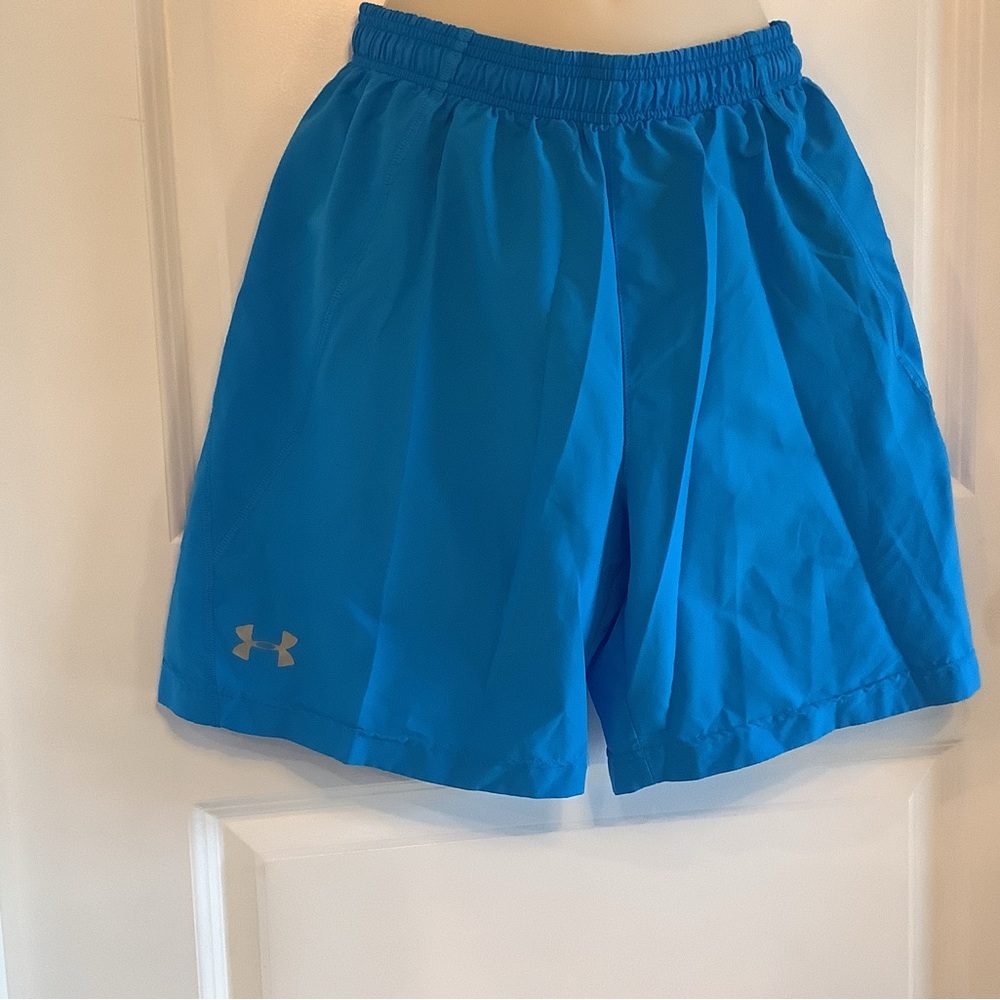 Under Armor Men’s Shorts SzM New Condition!